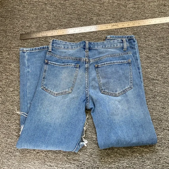 Distressed Blue Jeans - Picture 5 of 5